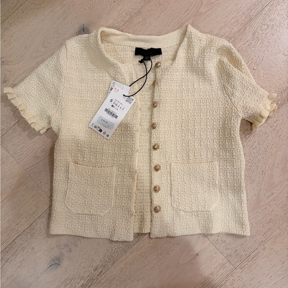 Zara NWT ruffled knit cardigan